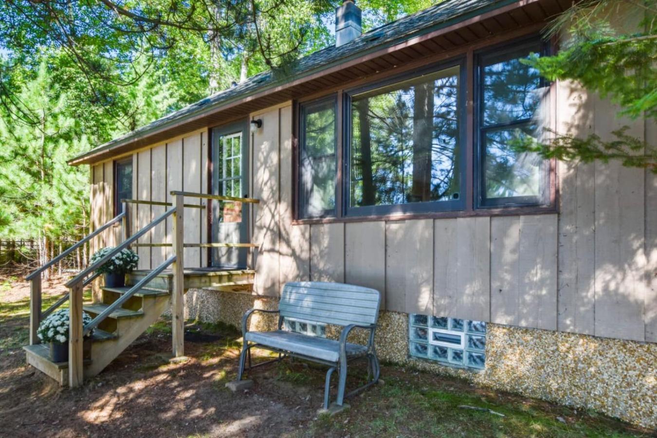 Saint Germain Bayview Resort Sunset Lookout Cabin 6 מראה חיצוני תמונה