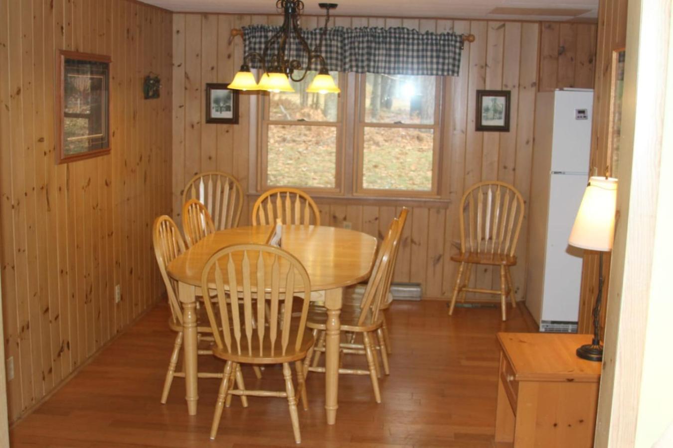 Saint Germain Bayview Resort Sunset Lookout Cabin 6 מראה חיצוני תמונה